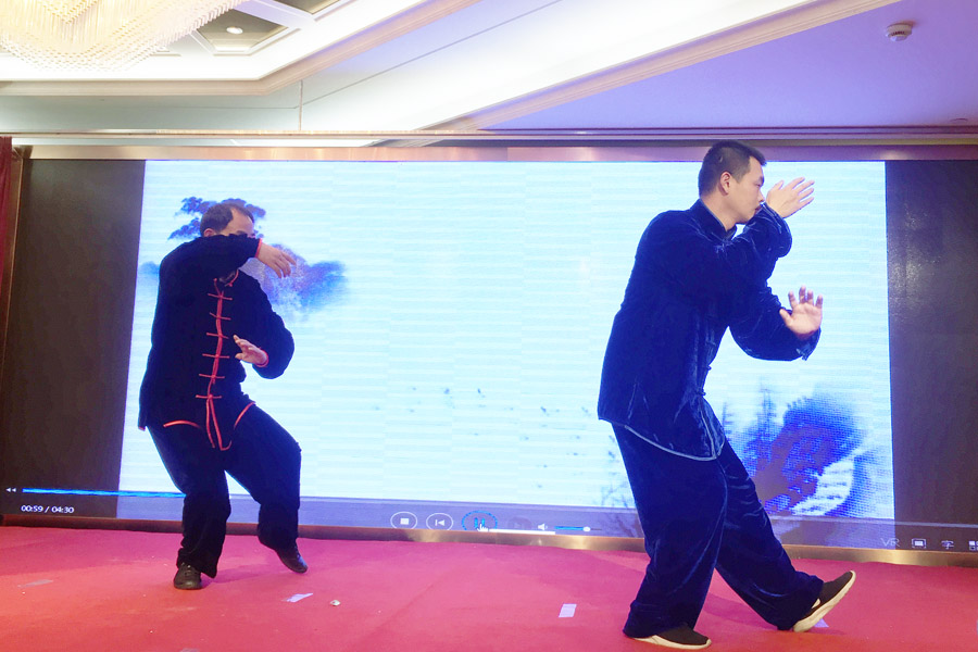 贏戰(zhàn)豬年、共創(chuàng)輝煌--山美股份隆重舉行2018年度表彰大會暨2019迎新年會