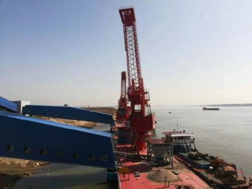 湖北一永久性砂石集并中心建成，總投資約2.5億元，年設(shè)計吞吐量360萬噸