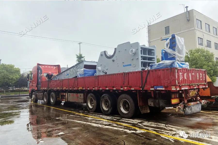 發(fā)貨季｜山美股份高性能破碎篩分裝備發(fā)往江西，助力當(dāng)?shù)鼗?xiàng)目建設(shè)及建筑固廢資源化