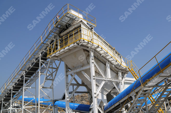 哪些物料加工后可以做成機(jī)制砂？選擇時(shí)應(yīng)注意哪些問題？