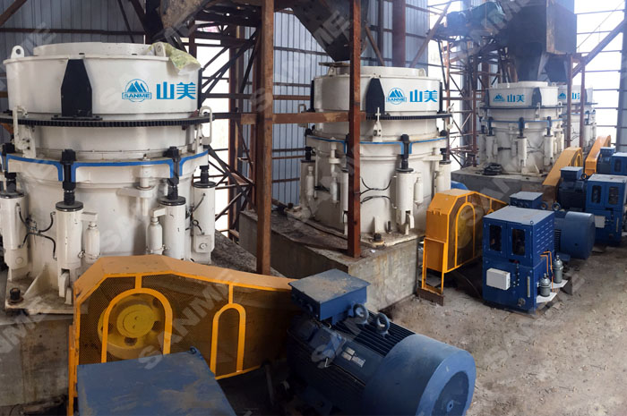 液壓圓錐破碎機出現(xiàn)飛車現(xiàn)象怎么辦？